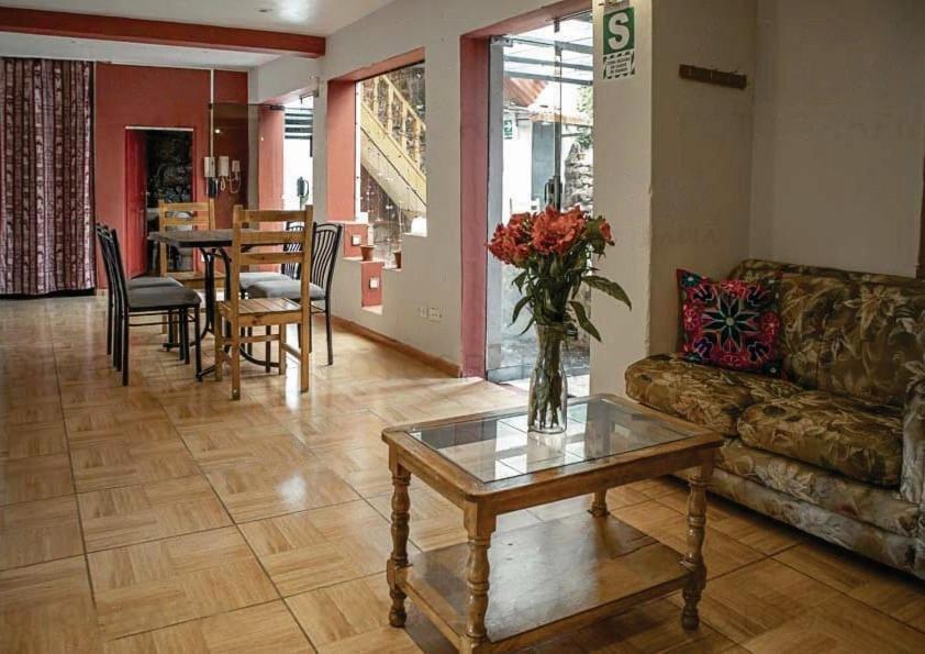 Warm And House With Spectacular View Of Pensión *